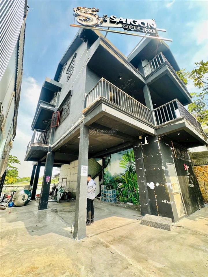Cho thue biệt thự bình lợi view sông cực đẹp giá 45 triệu/tháng