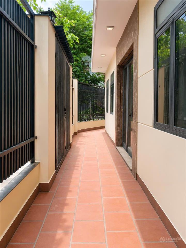 Cho thuê nhà góc 2 mặt tiền view sông khu bình lợi, bình thạnh