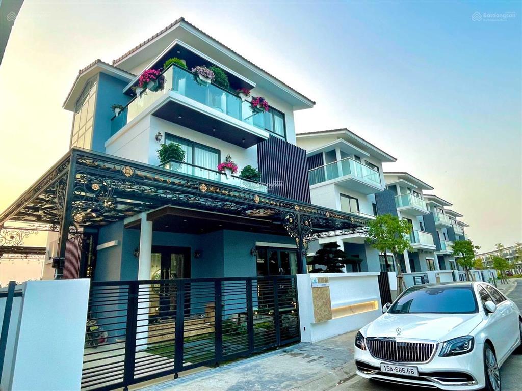Bán gấp biệtthự đơn lập beomes,view sông, 206m2, hàng cực hiếm chỉ 15,9x tỷ full thuếphí sang tên