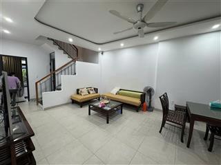 Bán nhà mặt tiền Cửu Long TT Nha Trang – kinh doanh tốt – 76m²