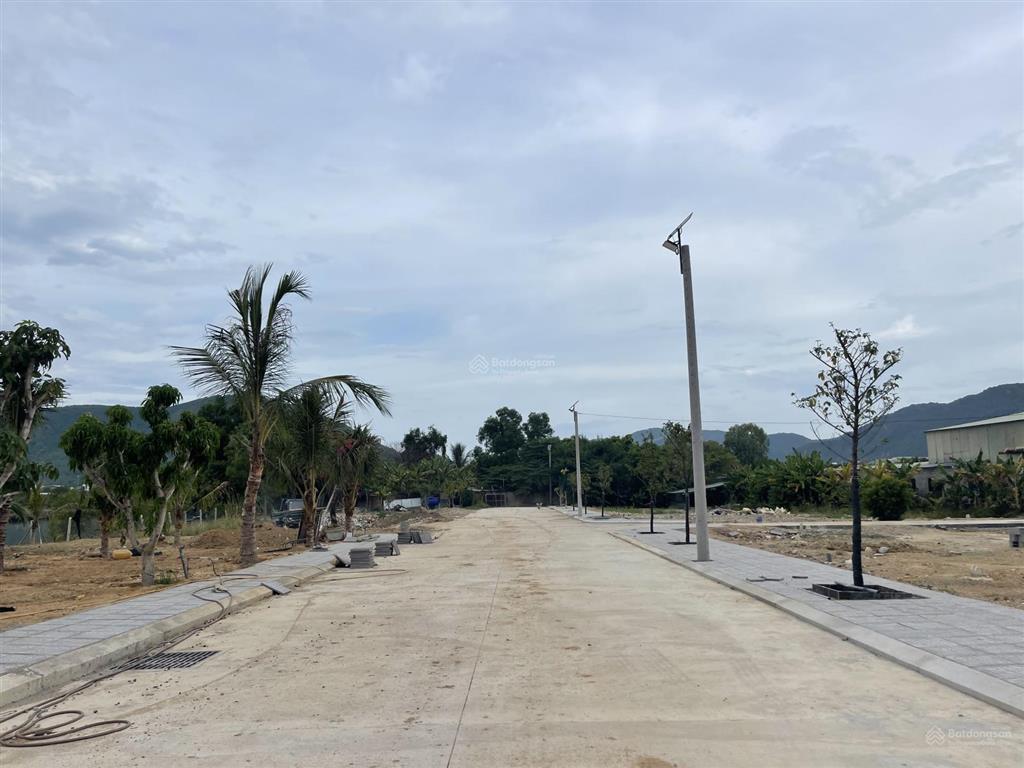Đất view sông đối diện chamora city sun group