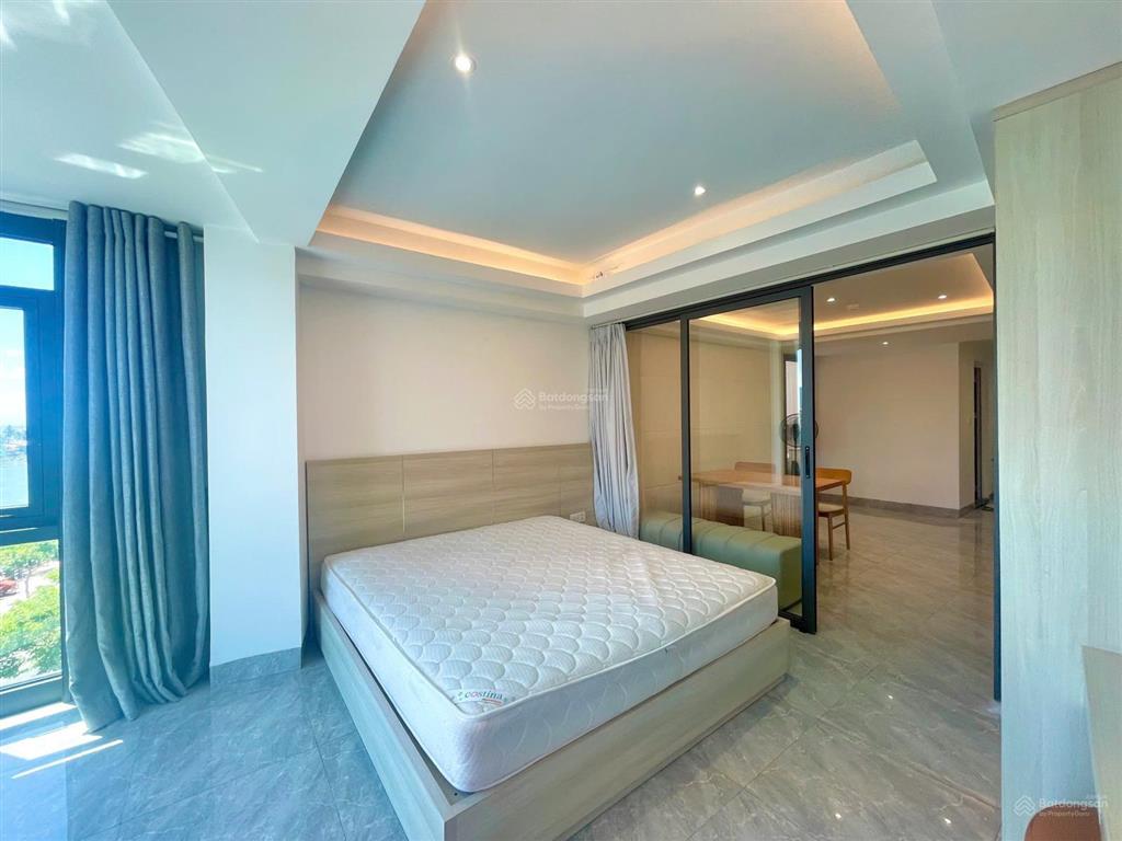 Căn hộ cao cấp view sông nha trang  2pn  cách biển 800m