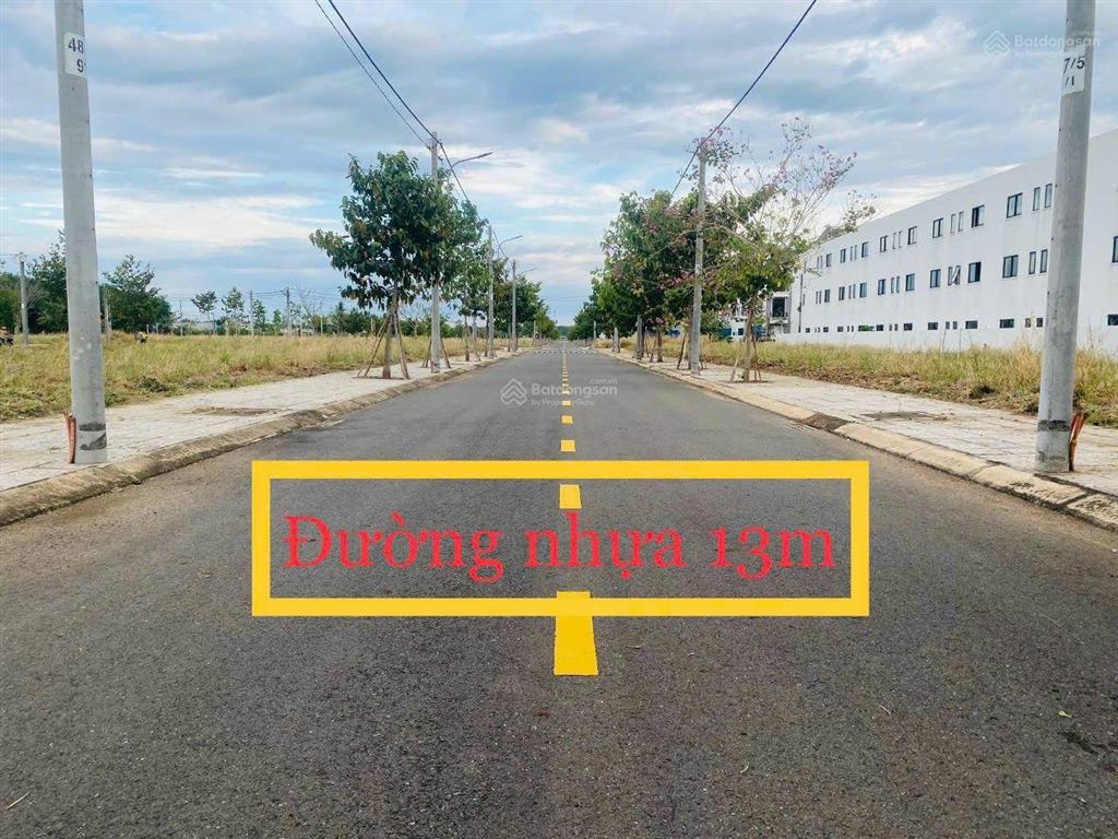 Chính chủ gửi bán lại nền đất 90m2 đã có sổ.  0961 571 ***