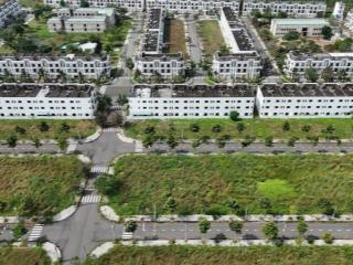 Chính chủ gửi bán lại nền đất 90m2 đã có sổ.  0961 571 ***