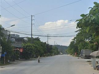 Gia đình cần bán mảnh đất gần bệnh viện yên bình, đã có sổ đỏ chính chủ rộng 35m sâu 40m giá 3.8 tỷ