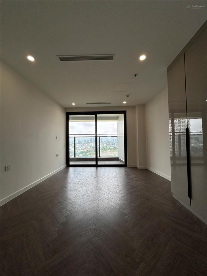 Noble crystal riverside 137m2 2pn +1 kho view trung tâm thành phố layout đẹp 7.5 tỷ  0357 313 ***