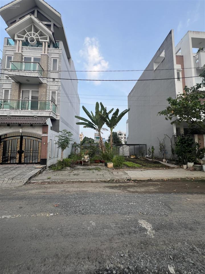 Kdc t30 bình hưng bình chánh 5.6x18=100m2 ,sổ đỏ,xây dựng tự do,giá 7.5 tỷ  vương 0357 313 ***