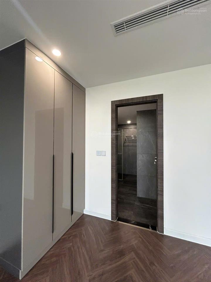 Căn 110m2 2pn 2wc chỉ 5.3 tỷ noble crystal riverside có hdt giá siêu tốt  vương 0357 313 ***