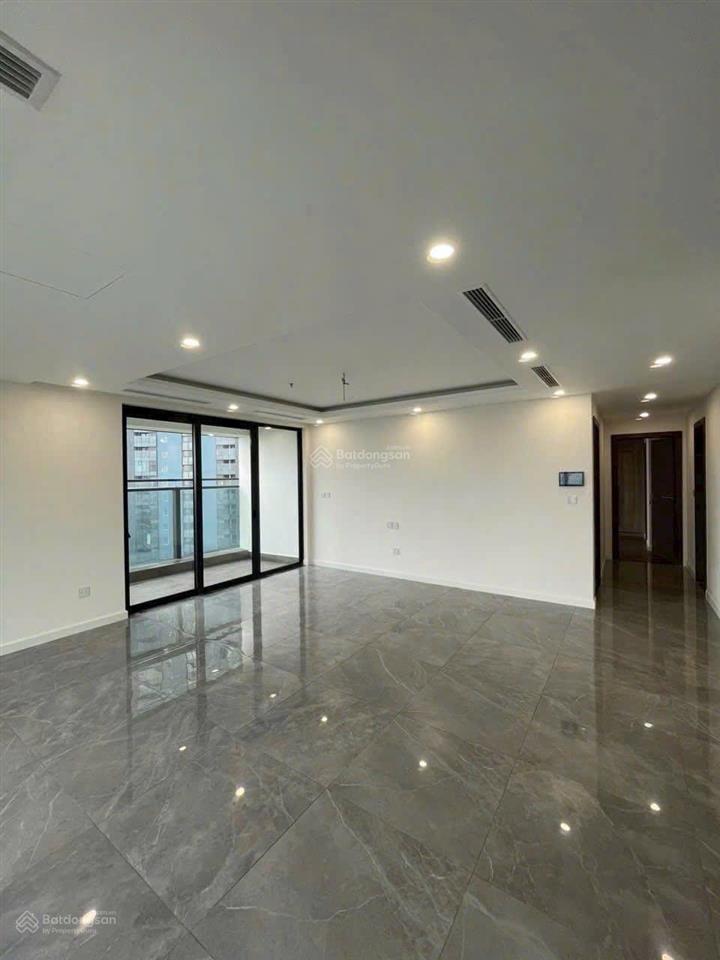 Layout đẹp noble crystal riverside, 138.5m2 2 phòng ngủ 2 vệ sinh giá 7.1 tỷ tầng thấp