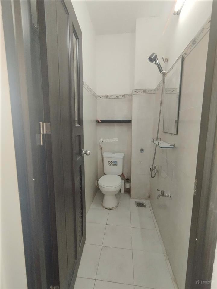 Nhà bán giá chỉ 2,1 tỷ  gần cầu long kiển, đường lê văn lương, nhà bè.