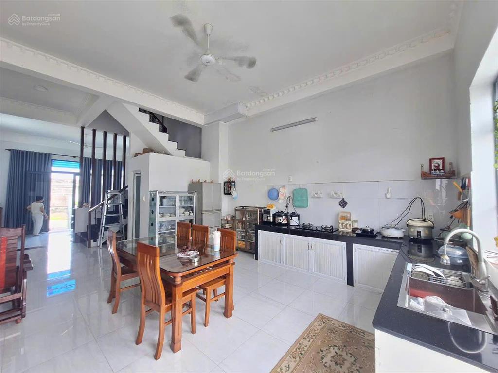 Nhà bán giá chỉ 6,1 tỷ. hẻm 1651 lê văn lương, nhà bè.