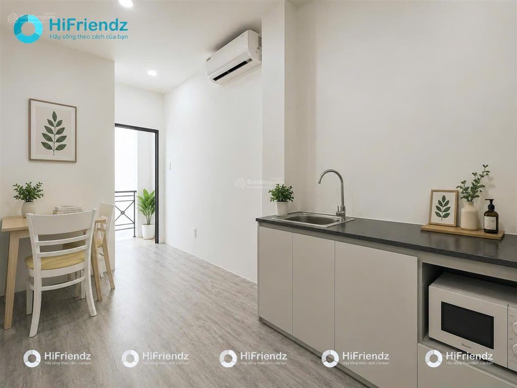 Chính chủ cho thuê căn hộ 2pn ban công full nội thất ngay chợ bà chiểu