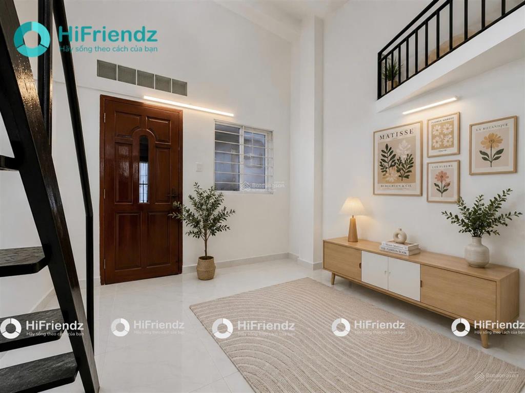 Cho thuê phòng trọ 4 người 4 xe rộng cửa sổ thoáng gần văn lang