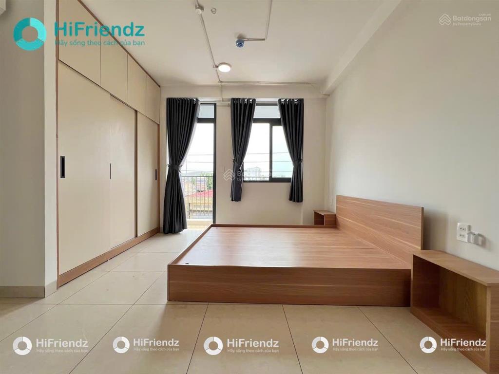 Chính chủ cho thuê căn hộ mới xây bancol thoáng full nội thất ngay vạn phúc city