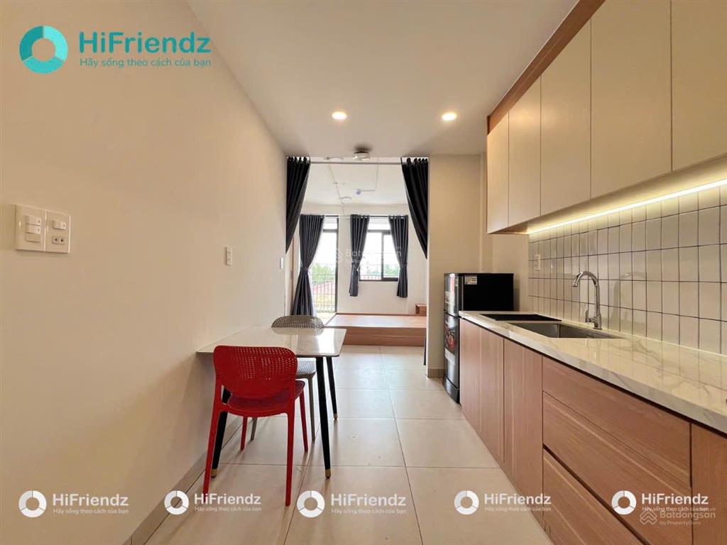Chính chủ cho thuê căn hộ mới xây bancol thoáng full nội thất ngay vạn phúc city