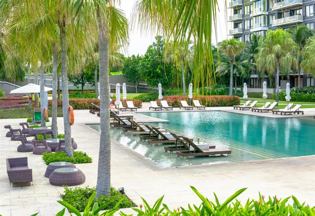 Căn hộ góc view biển hyatt regency danang residences, 21 tỷ vnd, 126 m2