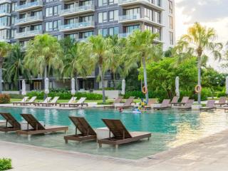 Căn hộ góc view biển hyatt regency danang residences, 21 tỷ vnd, 126 m2