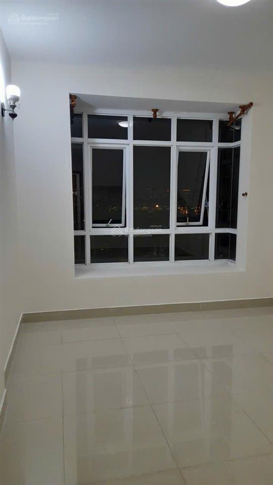 Tôi chính chủ cần bán chung cư ngọc phương nam nhà có 2 phòng ngủ 2wc rộng 90m2 bán giá 3,2 tỷ