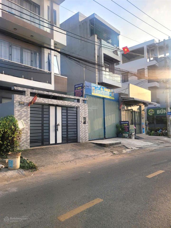 Bán đất mặt tiền kinh doanh, p long trường  109m2 ngang 4,7m giá 6,5 tỷ