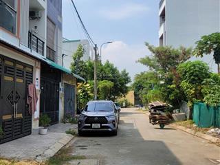 Bán đất cạnh chợ long trường đông tăng long, 58m2 (4x14,5m), gía 3,65 tỉ