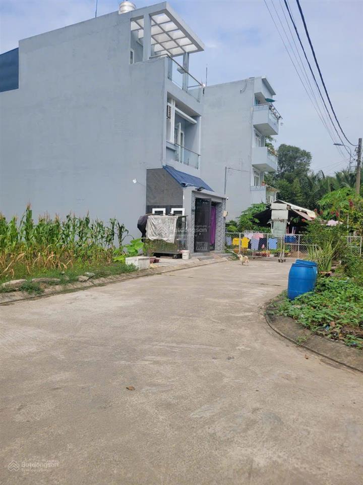 Bán lô góc 2 mt view sông cạnh đông tăng long
