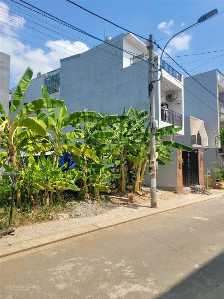 Bán đất đường trường lưu cạnh chợ long trường 50,4m2 giá 3,1 tỉ