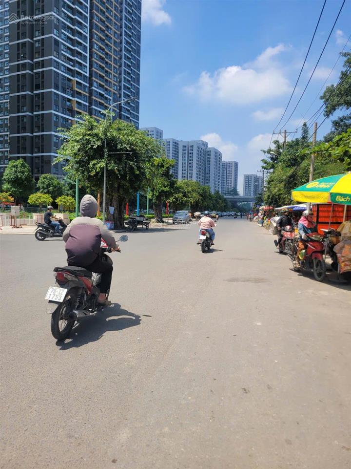 Bán đất nền mặt tiền đường 11a  p. long bình, tp. thủ đức (q.9 cũ)