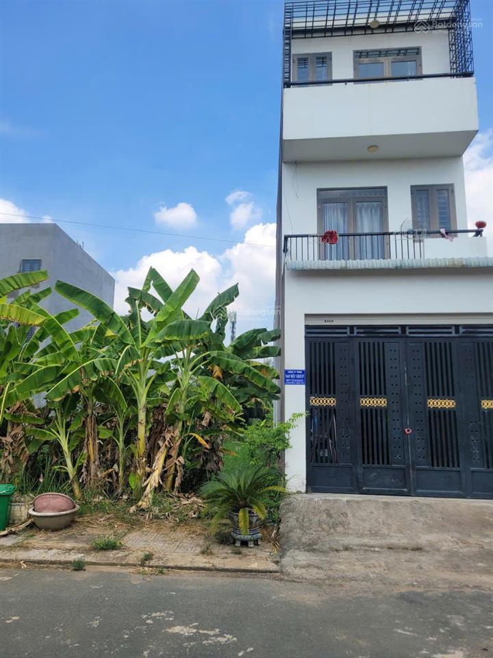 Bán đất đường trường lưu, cạnh chợ long trường 62,3m2 giá 3,45 tỷ