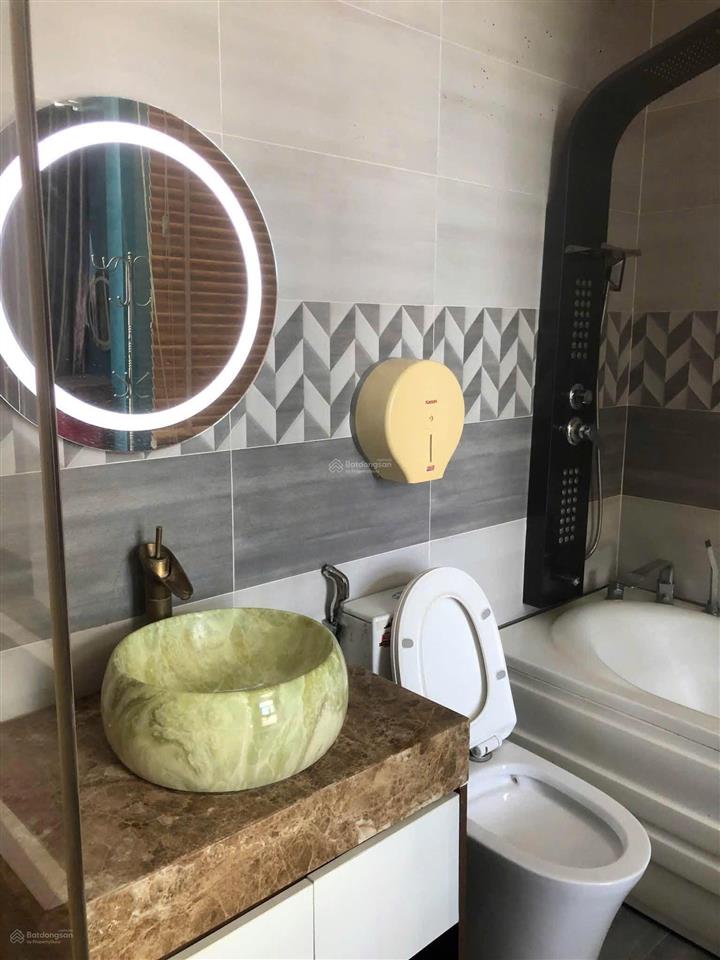 Bán nhà 1t3l shr 58m2 ngay cạnh elysian lò lu 5pn 6wc có pin nlmt giá 7.5 tỷ