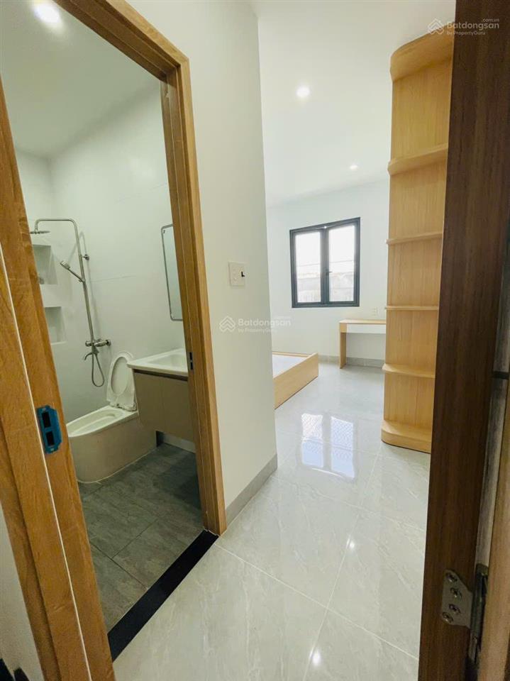 Bán nhà 1 sẹc lò lu 60m2 (4x15) ô tô 7 chỗ vào nhà 4pn khép kín view landmark 81
