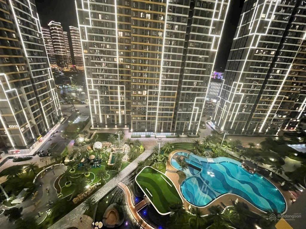 Cho thuê căn hộ vinhomes grand park quận 9
