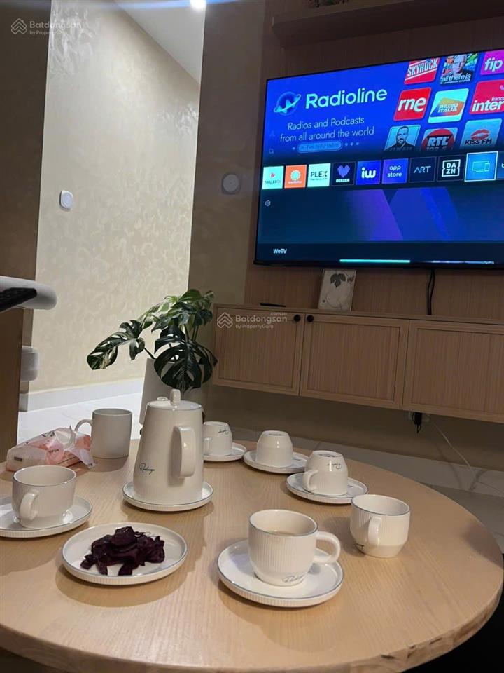 Bán gấp cc the beverly, 5,5 tỷ, 80m2, 2pn, 2wc tại nguyễn xiển, q9, hcm