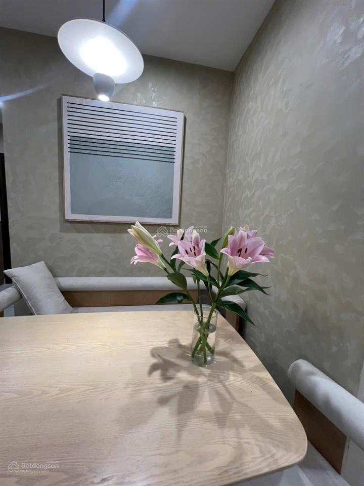 Bán gấp cc the beverly, 5,5 tỷ, 80m2, 2pn, 2wc tại nguyễn xiển, q9, hcm