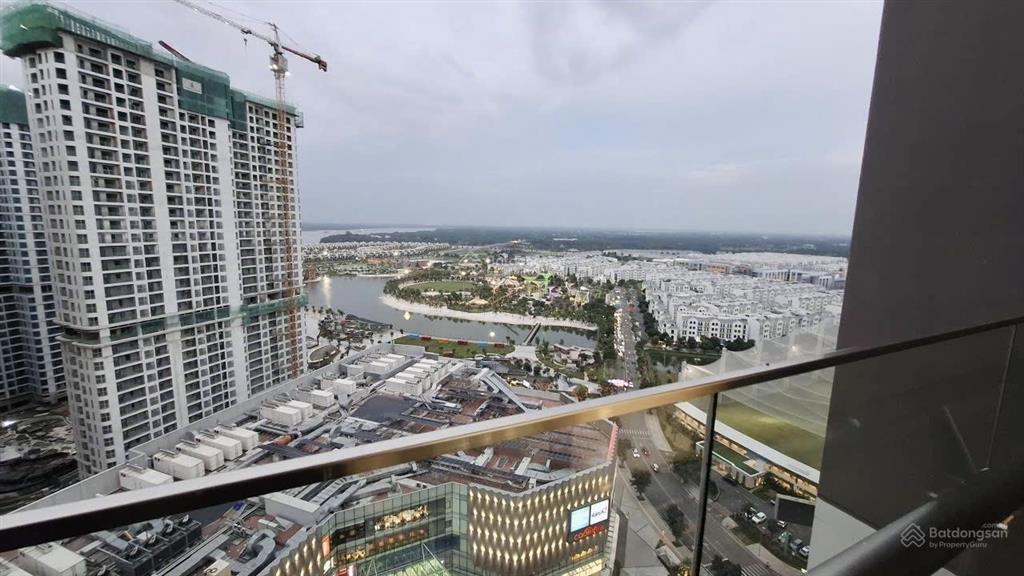Chủ gửi cho thuê nhà đẹp 2pn+ 69m2 full nội thất glory heights 10 triệu/tháng