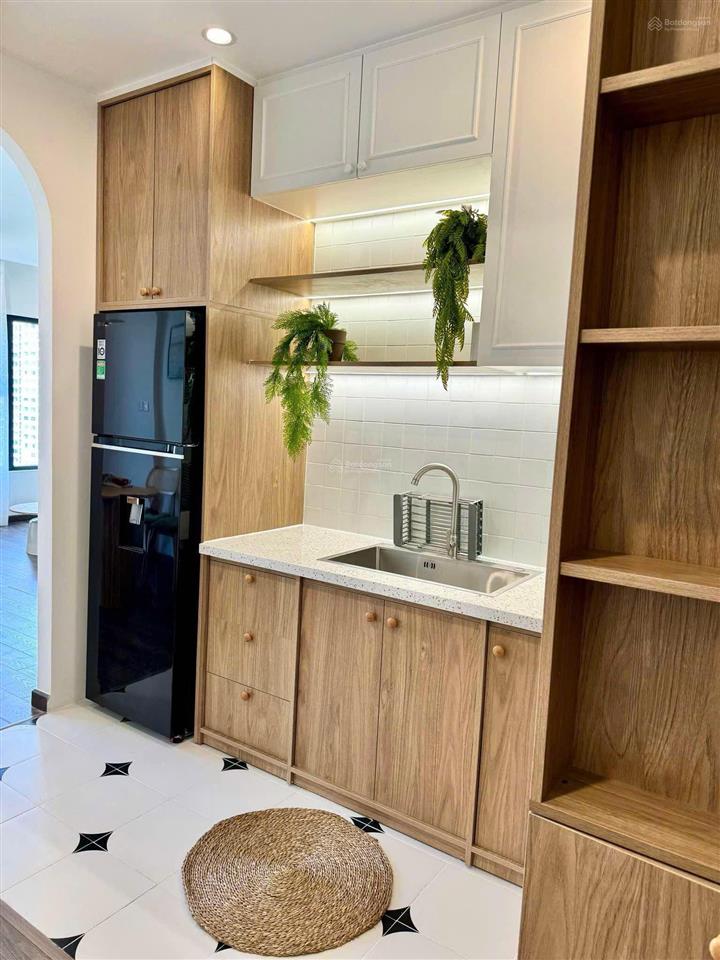 Cho thuê gấp cc 2pn, 2wc, 69m2 tại the origami, 10 triệu vnd