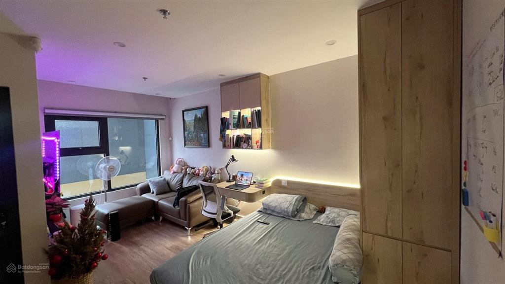 Bán gấp studio beverly solari 1,940 tỷ full nội thất đẹp
