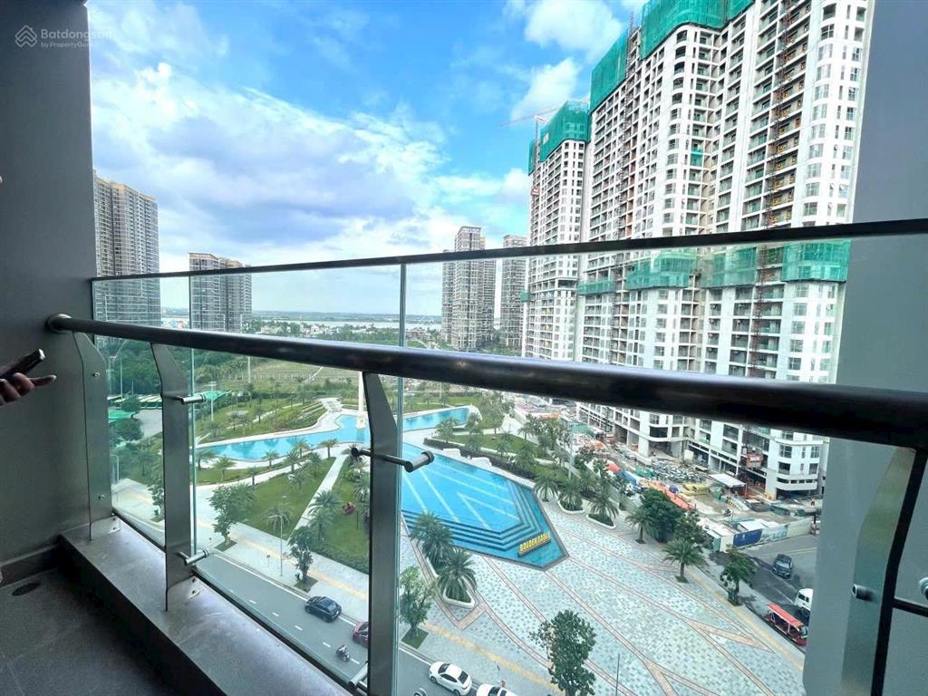 Cho thuê 2pn+ 69m² glory heights view vincom giá tốt 12tr/tháng