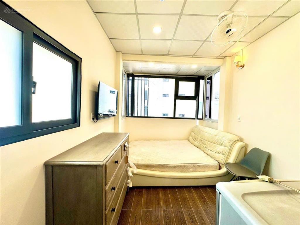 Nhà 5 tầng nguyễn thị thập quận 7 dòng tiền 40 triệu/tháng bán gấp giá 6,5 tỷ