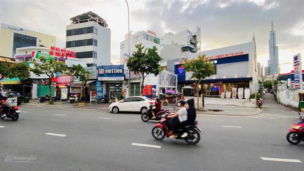 Hiếm! mặt tiền trần não ngang 9,6m xây 1 hầm 8 tầng, chỉ 271 triệu/m