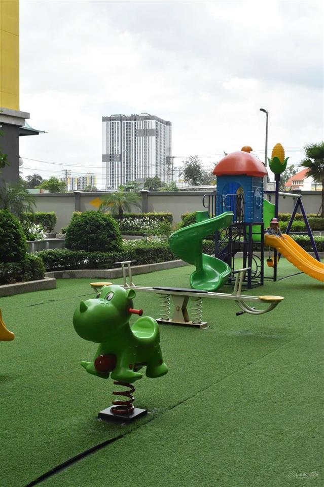 Cho thuê nhà phố thương mại bcons uni valley 12 triệu/tháng