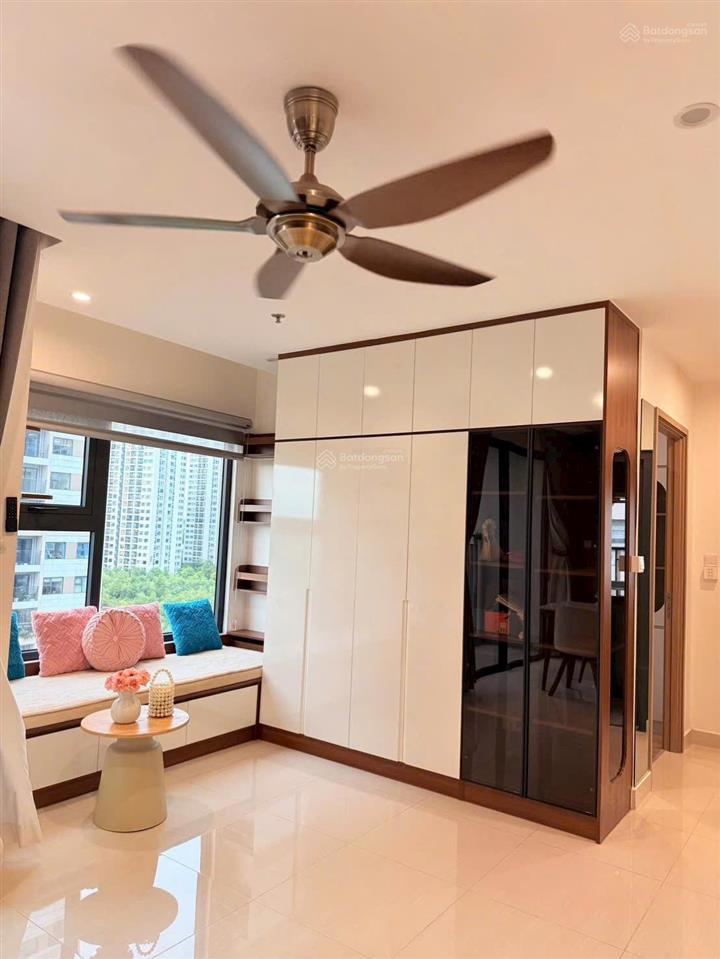 2pn+ origami full nội thất, tầng trung đẹp giá 3,450 tỷ
