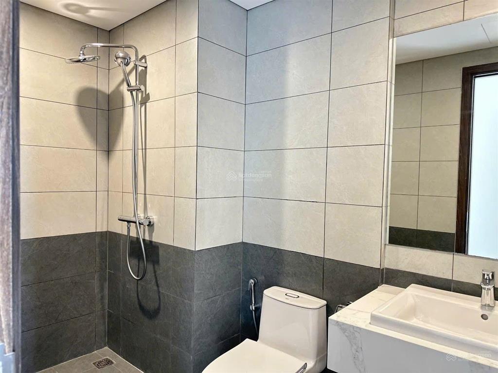 Giá rẻ bất ngờ 2pn2wc  the beverly  vinhomes grand park 5,1 tỷ all in