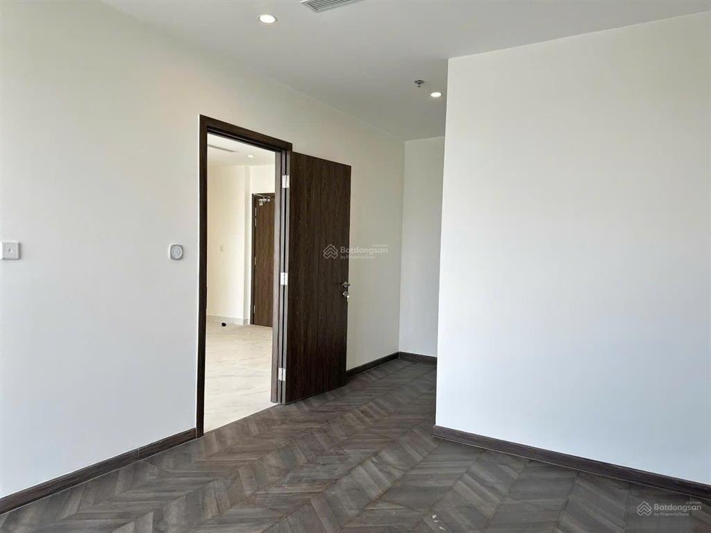 Giá rẻ bất ngờ 2pn2wc  the beverly  vinhomes grand park 5,1 tỷ all in