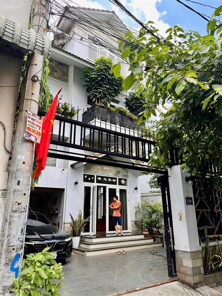 17 tỷ sở hữu biệt thự 200m² gần vincom lê văn việt q9, có sẵn dòng tiền