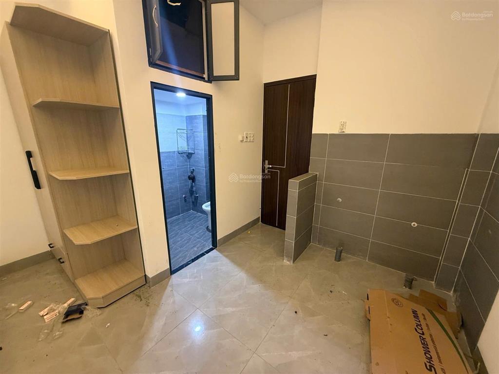 Bán tòa chdv mt đường 475, phước long, 10x20, mới 100% 36 phòng thu 150  160 triệu/tháng