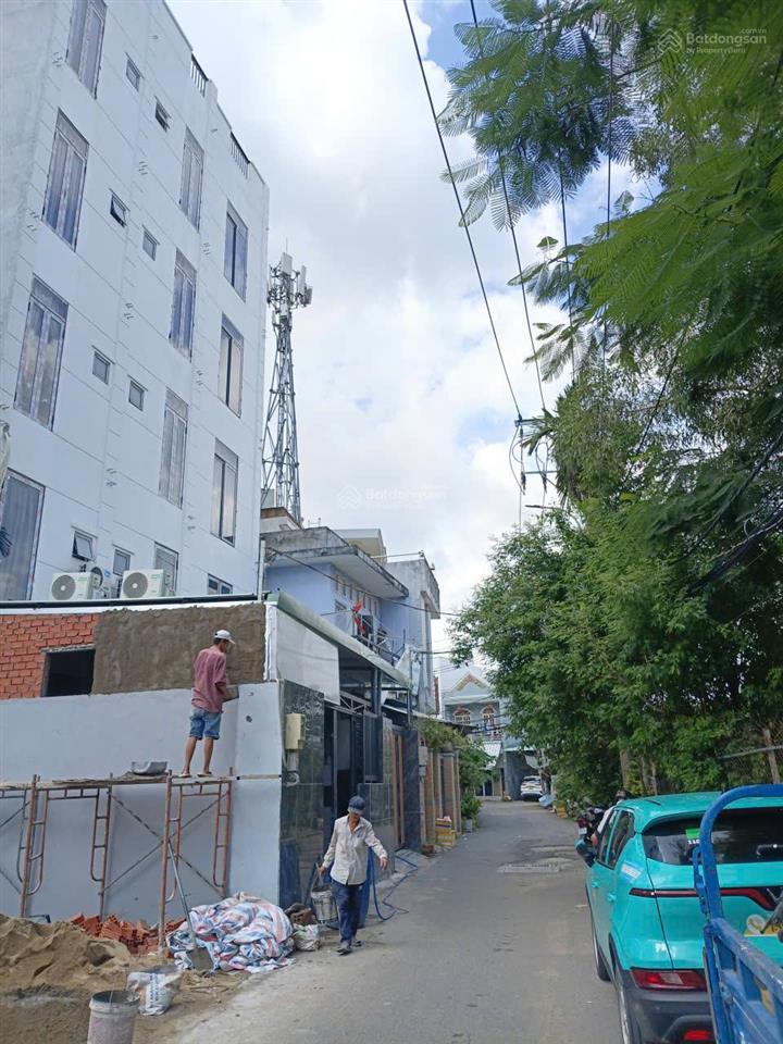 Nhà 5 lầu 9 phòng ngủ, dòng tiền 65 triệu/tháng, giá sốc 13,5 tỷ