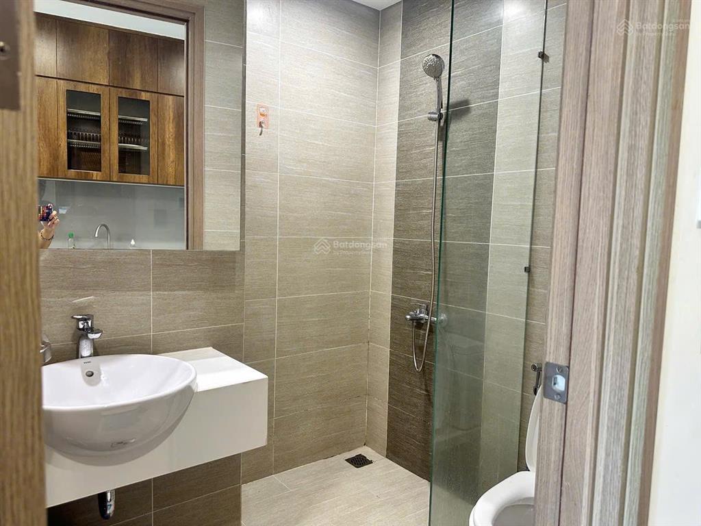 Cho thuê căn studio s8 full nội thất đẹp, giá 6,5 triệu/tháng. checkin 01/10