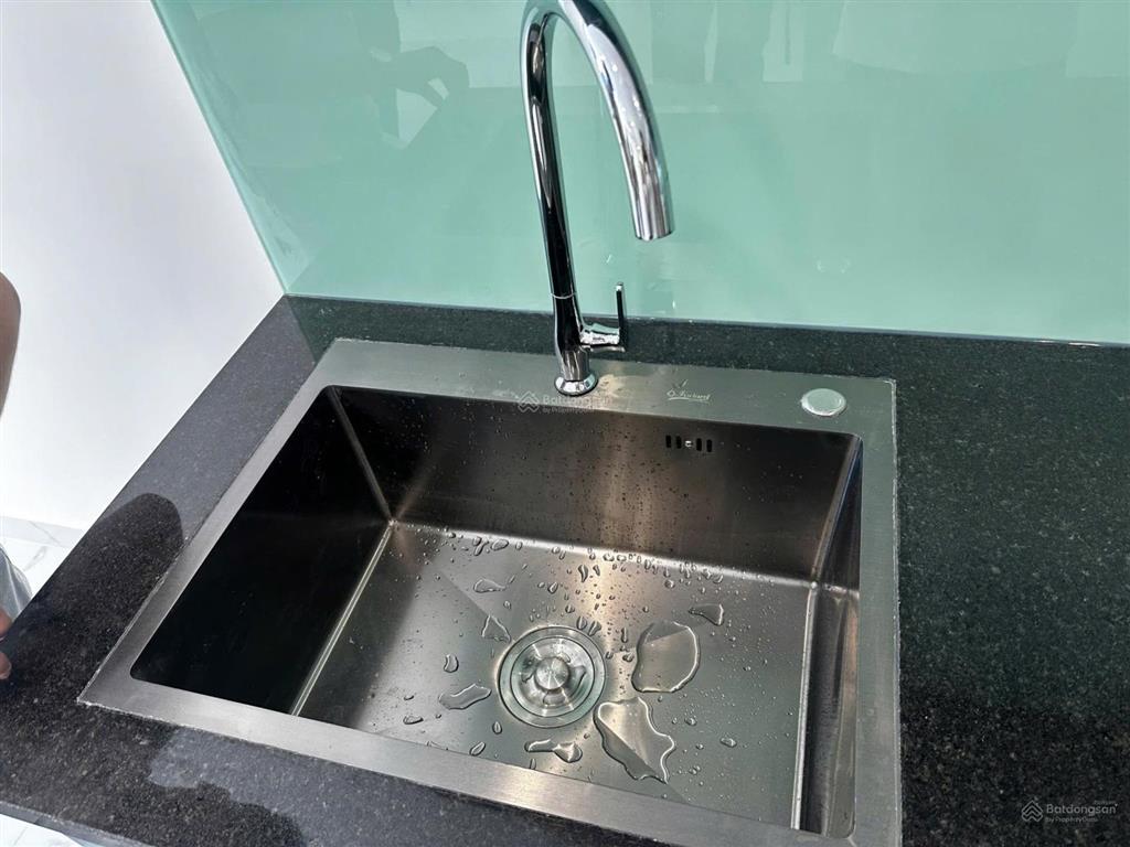 Chủ cho thuê căn bs9 2pn2wc nội thất như hình. giá 6,5tr/tháng. ở liền