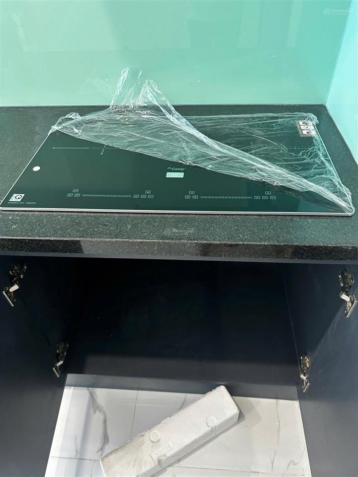 Chủ cho thuê căn bs9 2pn2wc nội thất như hình. giá 6,5tr/tháng. ở liền