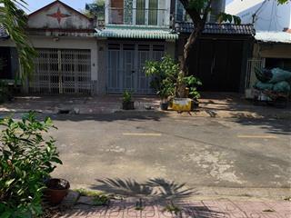 Nhà đường 14 phước bình có gara, kết nối the global city